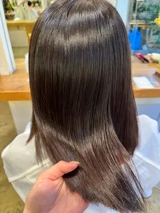 ミディアム カラー ichiyo所属・i sのヘアスタイル