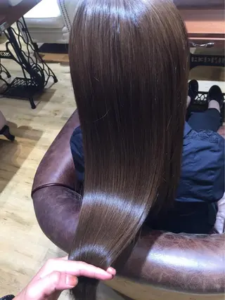 ロング カラー パーマ ヘアアレンジ メンズ キッズ ネイル マツエク・マツパ アティリー 西梅田のヘアスタイル