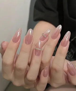 ネイル M🌷nail 長さだし専門店のネイルデザイン