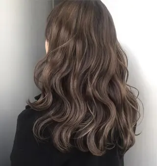 セミロング カラー トップスタイリスト ✨KIRIKA中野✨のヘアスタイル