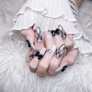 ネイル 🌈Yun nail hyejin💋のネイルデザイン