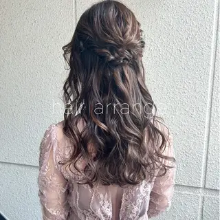 ロング ヘアアレンジ カラーパティシエ facce🌼ikoのヘアスタイル