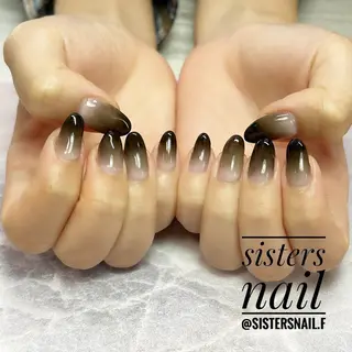 カラー ネイル sisters nail.fのネイルデザイン