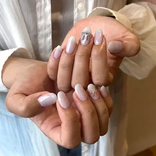 ネイル 深井 文音のネイルデザイン