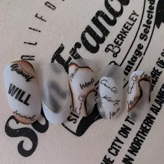 カラー ネイル Moonstone Salon所属・Moonstone Salonのネイルデザイン