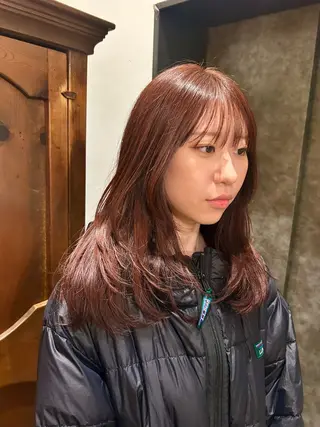 ミディアム カラー écouter所属・ショート/ウルフ ハイトーン/カイセイのヘアスタイル