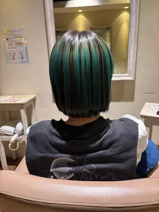 ショート ボブ/レイヤー/ 梅田/天野川奈緒のヘアスタイル