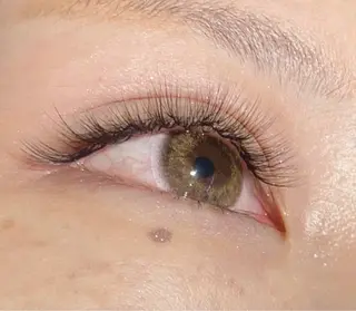 マツエク・マツパ マキア新宿店所属・MAQUIA ♥ JUNAのマツエク・マツパデザイン