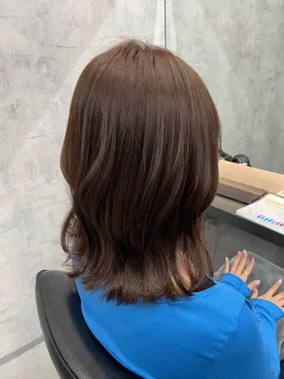 セミロング カラー レイヤー×顔周 り×髪質改善/MIUのヘアスタイル