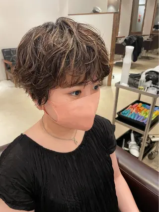 ショート 東京の技術を 京都で✂︎🕊️💖のヘアスタイル
