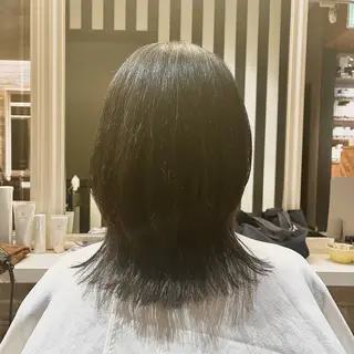 ミディアム 正司 奈瑠美のヘアスタイル