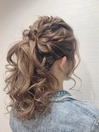 セミロング ヘアアレンジ GRANLUSSO 〜グランルッソ駅前店所属・木口 嘉美のヘアスタイル