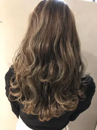 セミロング カラー LA KING GINZA TOKYO所属・🧡ショートの達人 🧡SHOのヘアスタイル