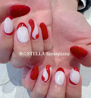 ネイル B☆STELLA たまプラーザ 丸山のネイルデザイン