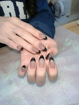 ネイル Hey🌈NAIL 長さ出し専門店のネイルデザイン