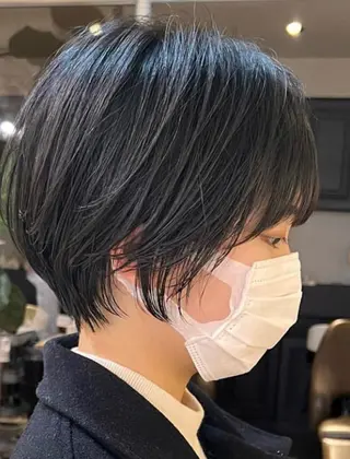 ショート レイヤーカット Kinoのヘアスタイル