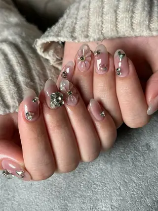 ネイル 3dパーツ/流行り 👧shushu❤️のネイルデザイン