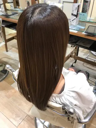 ロング 松島 涼花のヘアスタイル