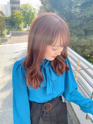 ミディアム カラー Ate by little所属・青木 梢のヘアスタイル