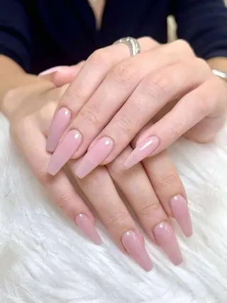 ネイル Nie Nail Shinokuboのネイルデザイン