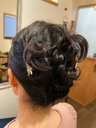 ヘアアレンジ ラピス所属・ラピスREIKA (女性限定)のヘアスタイル