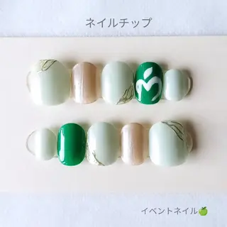 ネイル megumi. sのネイルデザイン