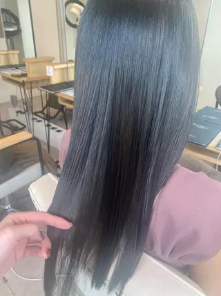 ロング 南上 野々佳のヘアスタイル