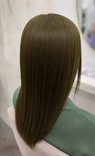 カラー 🍀みちか🍀 lovis💕モデルのヘアスタイル