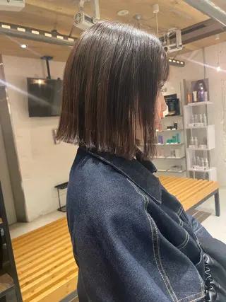 ミディアム カラー LUNTY NAMBA所属・艶ハイトーン👑♡ NATSUKIのヘアスタイル