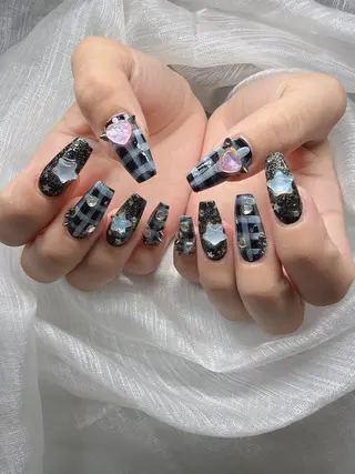 ネイル Lee Nailsのネイルデザイン