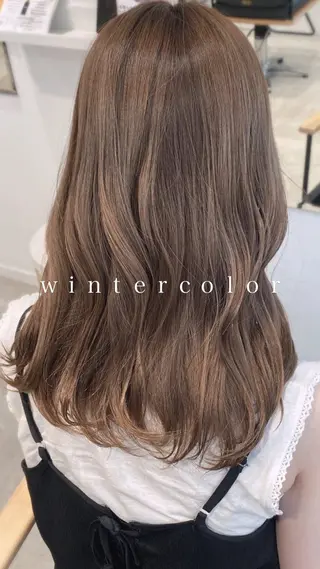 セミロング カラー hair shioのヘアスタイル