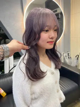 セミロング カラー TATSUブリーチ/ ミルクティーベージュのヘアスタイル