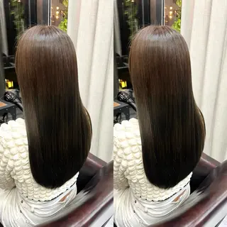 セミロング 半個室サロンyoures hair 髪質改善トリートメント東新宿店所属・榊原竜弥 髪質改善/美髪作りのヘアスタイル
