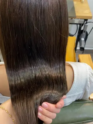 透けるベージュ/ 艶カラー♡のヘアスタイル