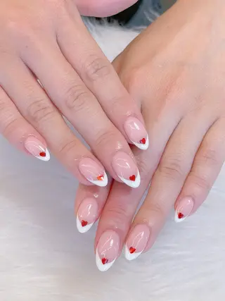 ネイル Luxe Nailのネイルデザイン