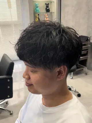 ショート パーマ メンズ 【店長】メンズ職人 短髪　ハイトーン🔥のヘアスタイル