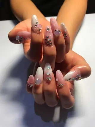 ネイル 佐藤  悠子のネイルデザイン