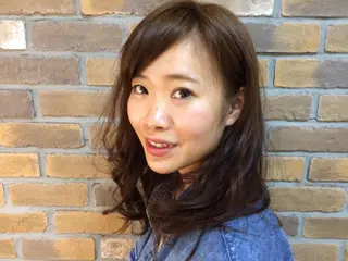 ミディアム セミロング カラー 似合わせ／代表 髪質改善/山田将大のヘアスタイル