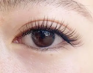 マツエク・マツパ 佐藤 詩織のマツエク・マツパデザイン