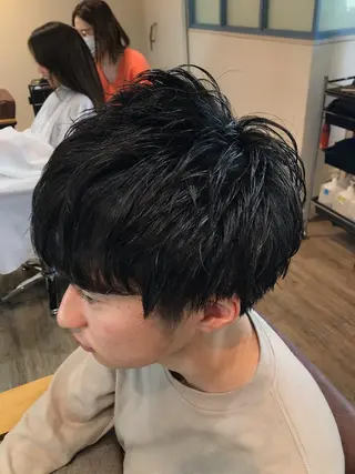 メンズ ブリーチ/髪質改善/ レイヤー/YUTO‎のヘアスタイル