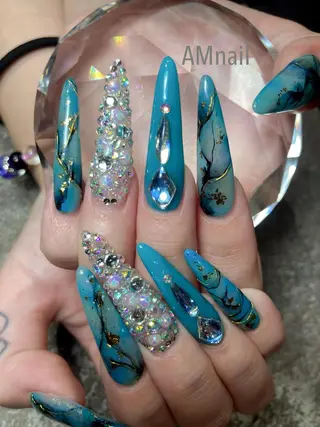 ネイル ネイルアーティスト SUE（スゥ）のネイルデザイン