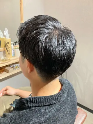 ショート リプル所属・一瀬 理絵のヘアスタイル