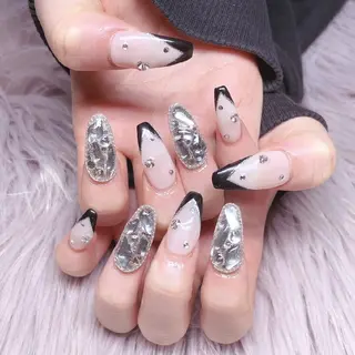 ネイル NAKAJIMA ERIKAのネイルデザイン