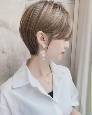 ショート 🌼アユム/レイヤー ハッシュカット🌼のヘアスタイル