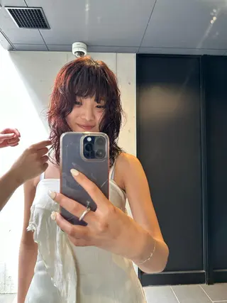 ミディアム カラー パーマ 似合わせウルフ/ レイヤー/山本祐輔のヘアスタイル