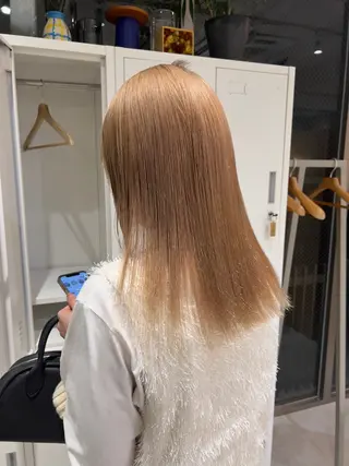 セミロング カラー パーマ/ボブ /レイヤー チヒロのヘアスタイル