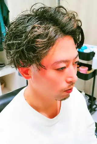 ショート パーマ メンズ HAIR&GROOMING　YOSHIZAWA Inc. BANDAI所属・💈多賀 裕史💈のヘアスタイル