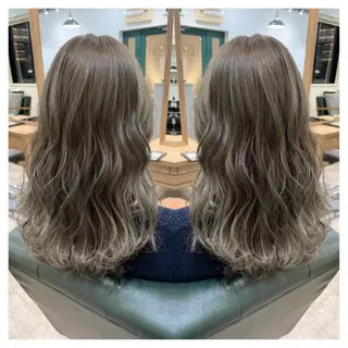 ロング カラー 村山 茉衣のヘアスタイル