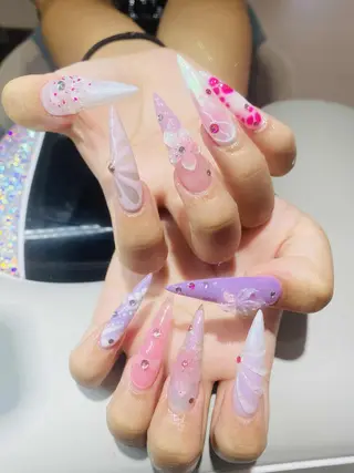 ネイル MORI ネイル SALONのネイルデザイン