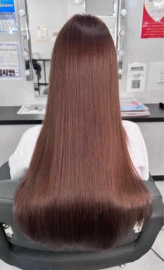 カラー _WHITE 浜松 店長 もえかのヘアスタイル